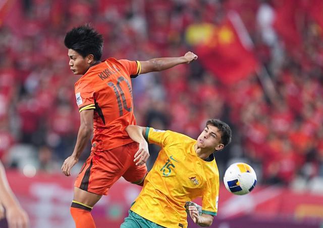 （体育）（34）足球——U20亚洲杯：中国队不敌澳大利亚队XxjpseC007179_20250218_PEPFN0A001.jpg